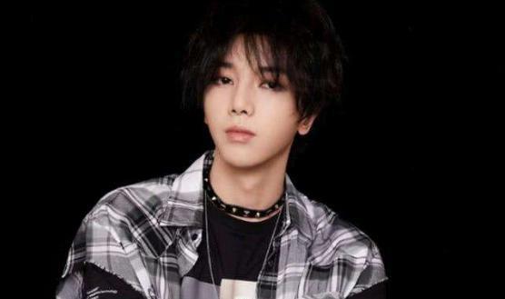 华晨宇|飘了?出歌diss黑粉,演唱会被指假唱破音,华晨宇做了些啥?