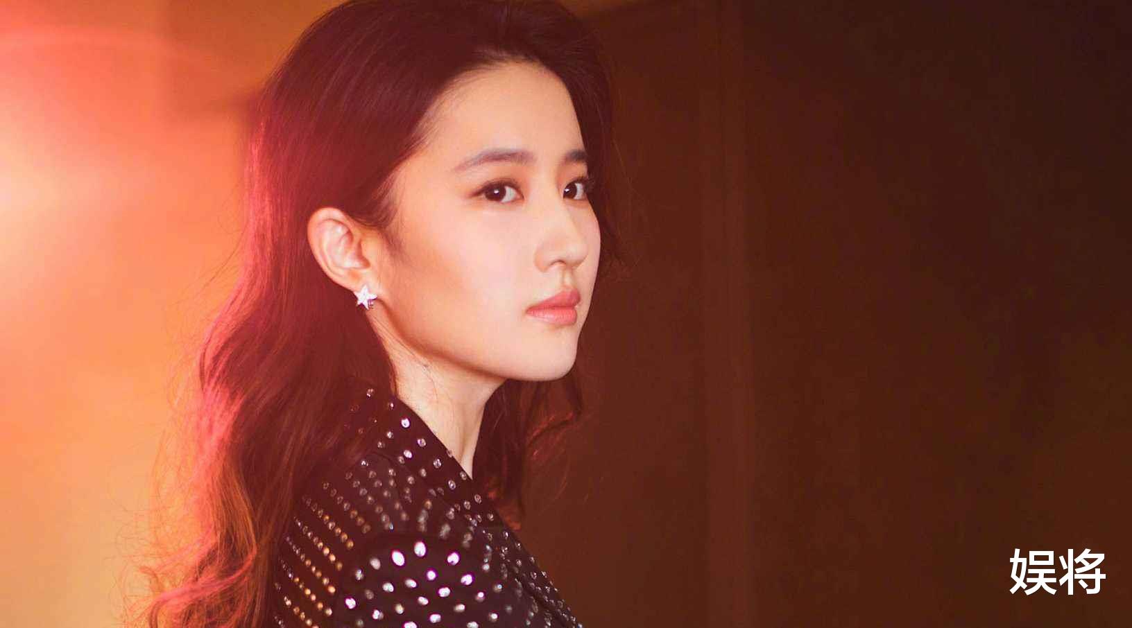 明星|美不美先看鼻！这4位女明星全靠鼻子当家，个个都是“鼻精”