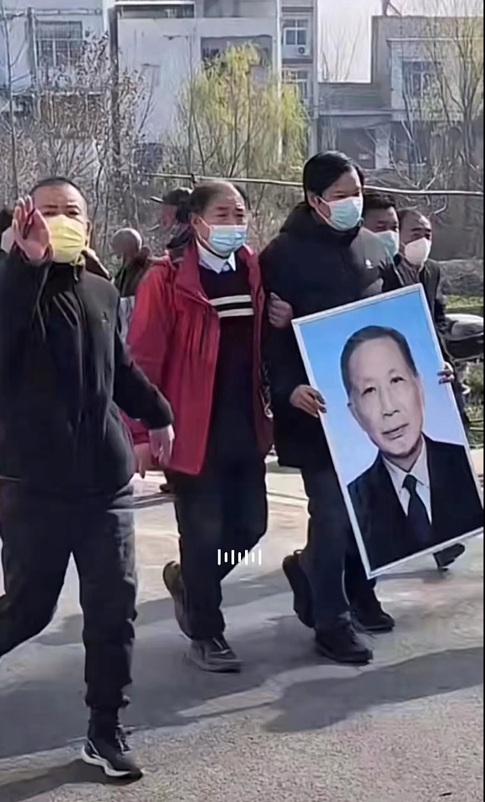 魅族|小米创始人雷军父亲去世，死因众说纷纭，知情者披露真相！