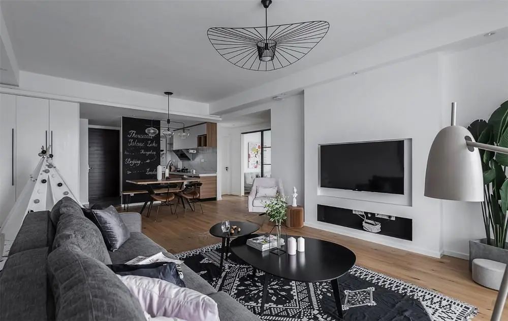 卧室电视柜的尺寸你都知道吗?选的好,不仅美观,看电视更舒适!