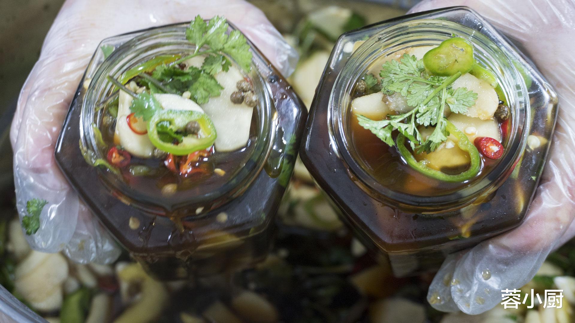 “夏吃姜，赛参汤”！5月这么吃姜，祛湿暖胃又排汗，夏天不受苦