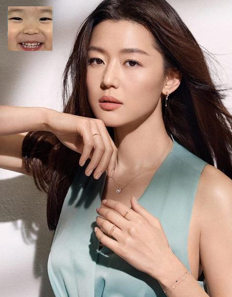 全智贤|全智贤喝咖啡被偶遇过两次,纯素颜出门有雀斑,网友:普通人