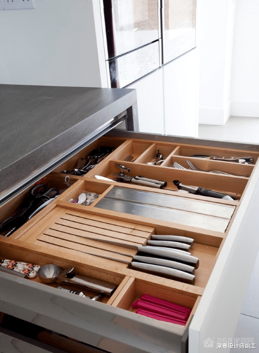 关于厨房这5个设计，不按套路出牌，珐琅板墙面邻居用了都说好