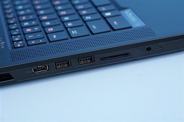 游戏本|3万元游戏本感受下！微星泰坦GT77图赏