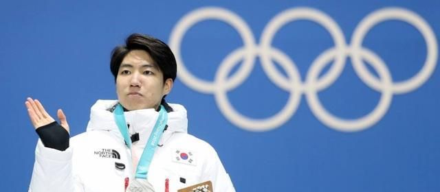 韩国队|丢了金牌又丢人，韩国运动员又搞事情了，竟把冰墩墩丢进垃圾桶