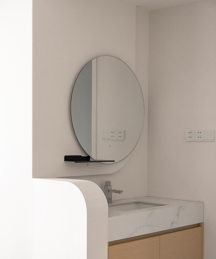 98m2弧形+原木色:重组空间后的轻法式之家,随性又自由