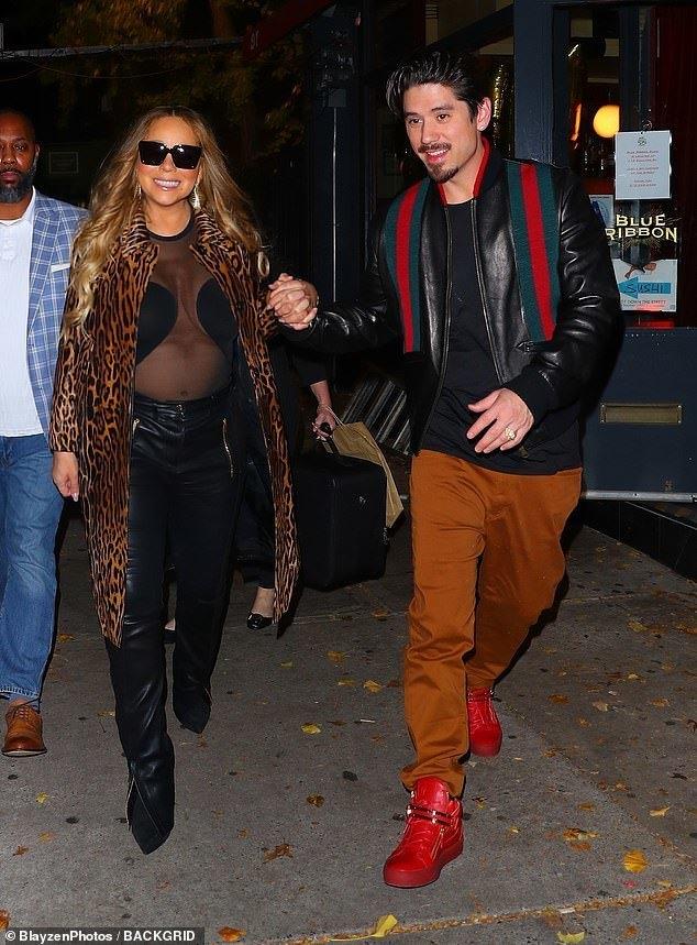 玛丽亚·凯莉|52岁玛丽亚·凯莉被39岁日裔男友宠溺，穿透视衣约会，啤酒肚醒目