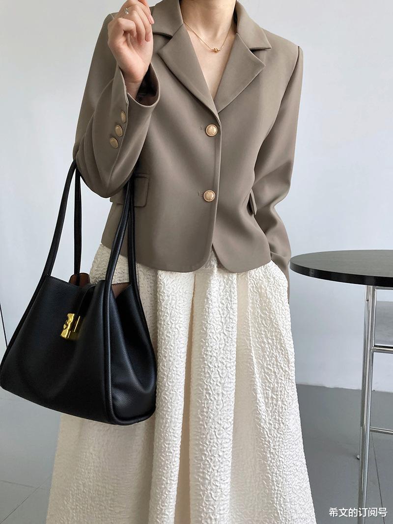 裤装|职场这样穿，不仅美还干练利落
