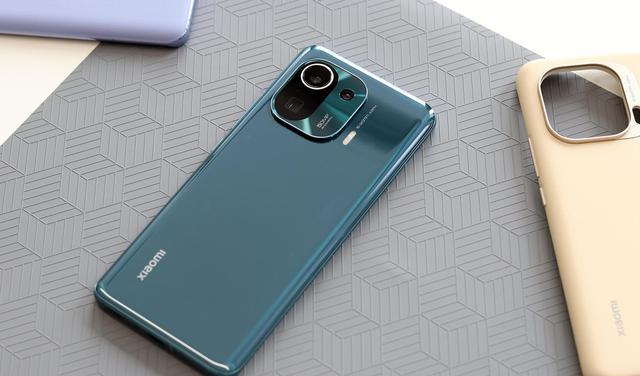 女生节|雷军女神节放大招，2K10亿色+256G，直降1730元比双十一还便宜