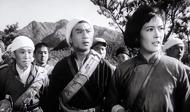 杨雅琴|《苦菜花》美丽娟子,两段婚姻潦草收场,侄子:姑姑一生追爱不得