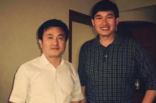 陈萌|大衣哥深陷经济危机，陈萌豪门梦破碎欲离开朱家，网友：打水漂了