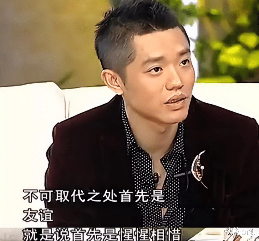 曾毅|24年后,再看凤凰传奇曾毅玲花的境遇,明白了55分账的重要性