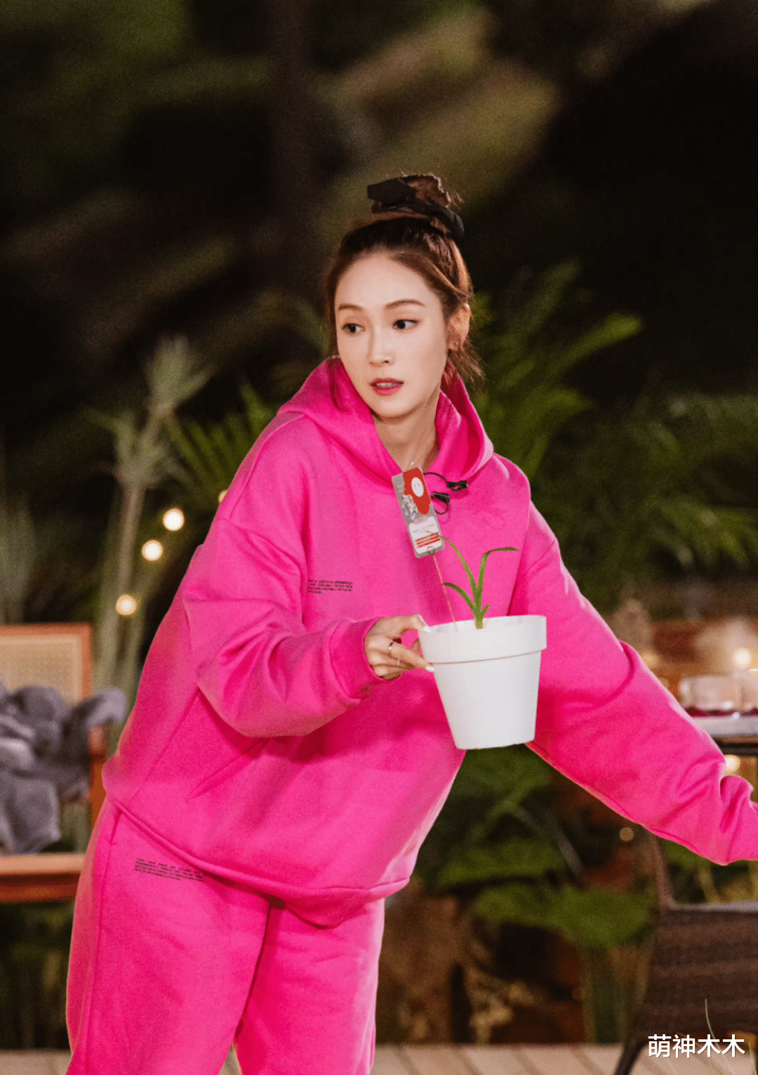 郑秀妍|郑秀妍粉丝吐槽《浪姐》太糊,惹怒官方群管理员,让其赶紧退赛