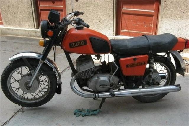 1999年西安“盗车枭雄”:敢偷县长车,敢盗弄警车,也敢彻底洗罪