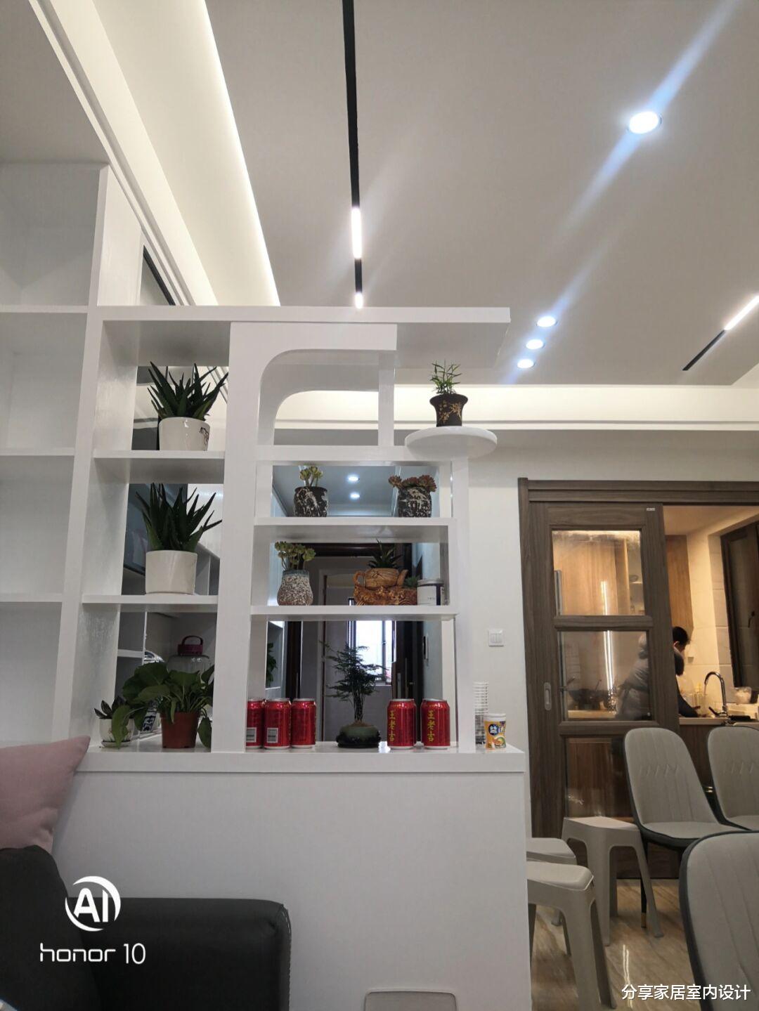 良辰吉日终于乔迁入住，邀请亲戚朋友来做客，太热闹了，分享一下