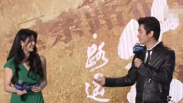 陈妍希|陈妍希替儿子发文庆生,首次公开小星星无遮挡正面照,侧脸像陈晓