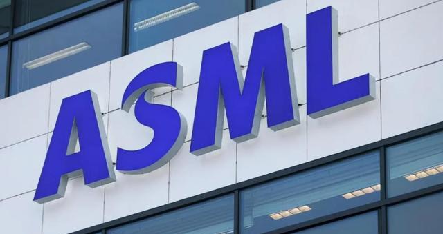 阿斯麦尔|外媒：ASML开启了出货新局面
