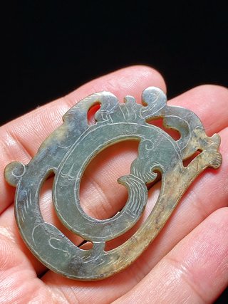 翡翠|汉 和田玉青玉 游丝毛雕 螭龙纹 玉珮 挂件