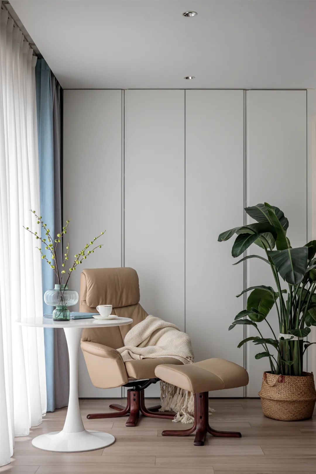 装修案例 | 140㎡偏北欧风格,多种调色点缀空间,感受生活的多姿多彩