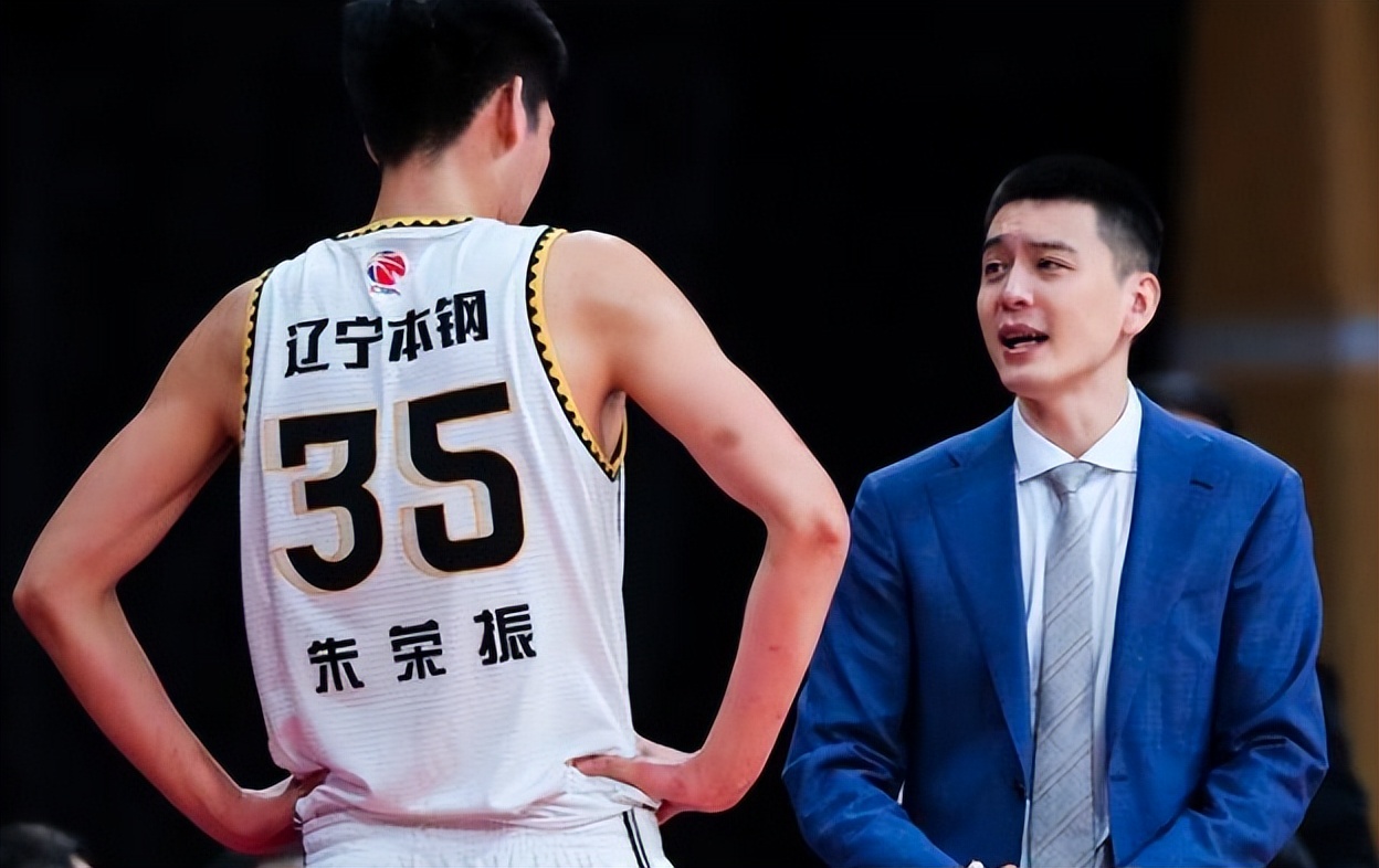 辽宁男篮|遗憾！辽篮内线大将季后赛打出真血性，无奈下赛季还是要离开球队