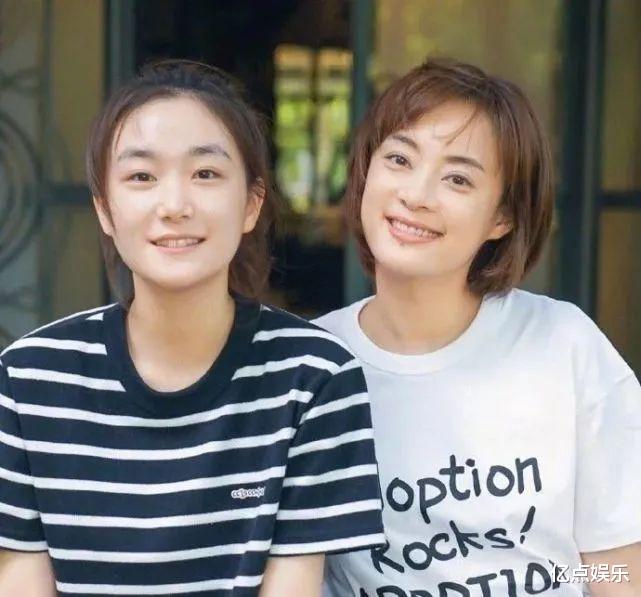 李宇春|娱乐圈6对亲姐妹:为名为利为了红?唯独她们是例外