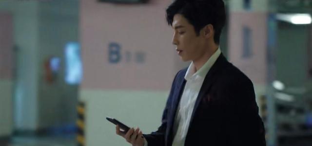 郑湫泓|仅播4集就破亿！女主的肿肿脸和烤瓷牙，也阻挡不了观众对她真香