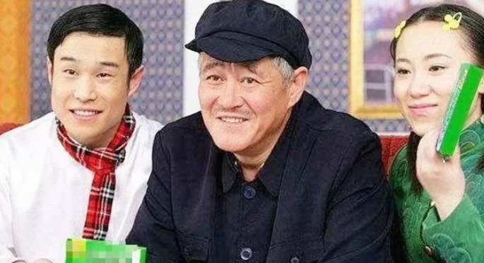 小沈阳|靠《请君》二次翻红，小沈阳李沁参加粉丝见面会，现场人气火爆