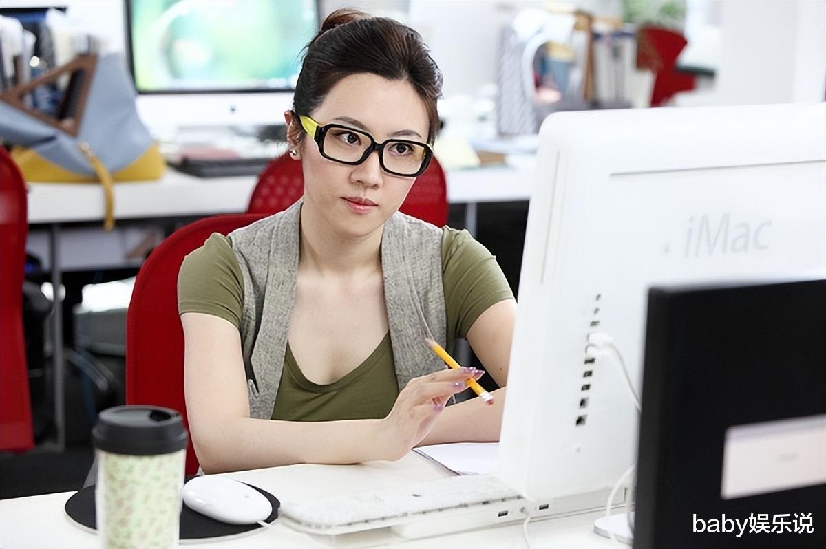 王博谷|“宋丹丹儿媳”王博谷：嫁小7岁巴图连生两子，和婆婆相处成姐妹