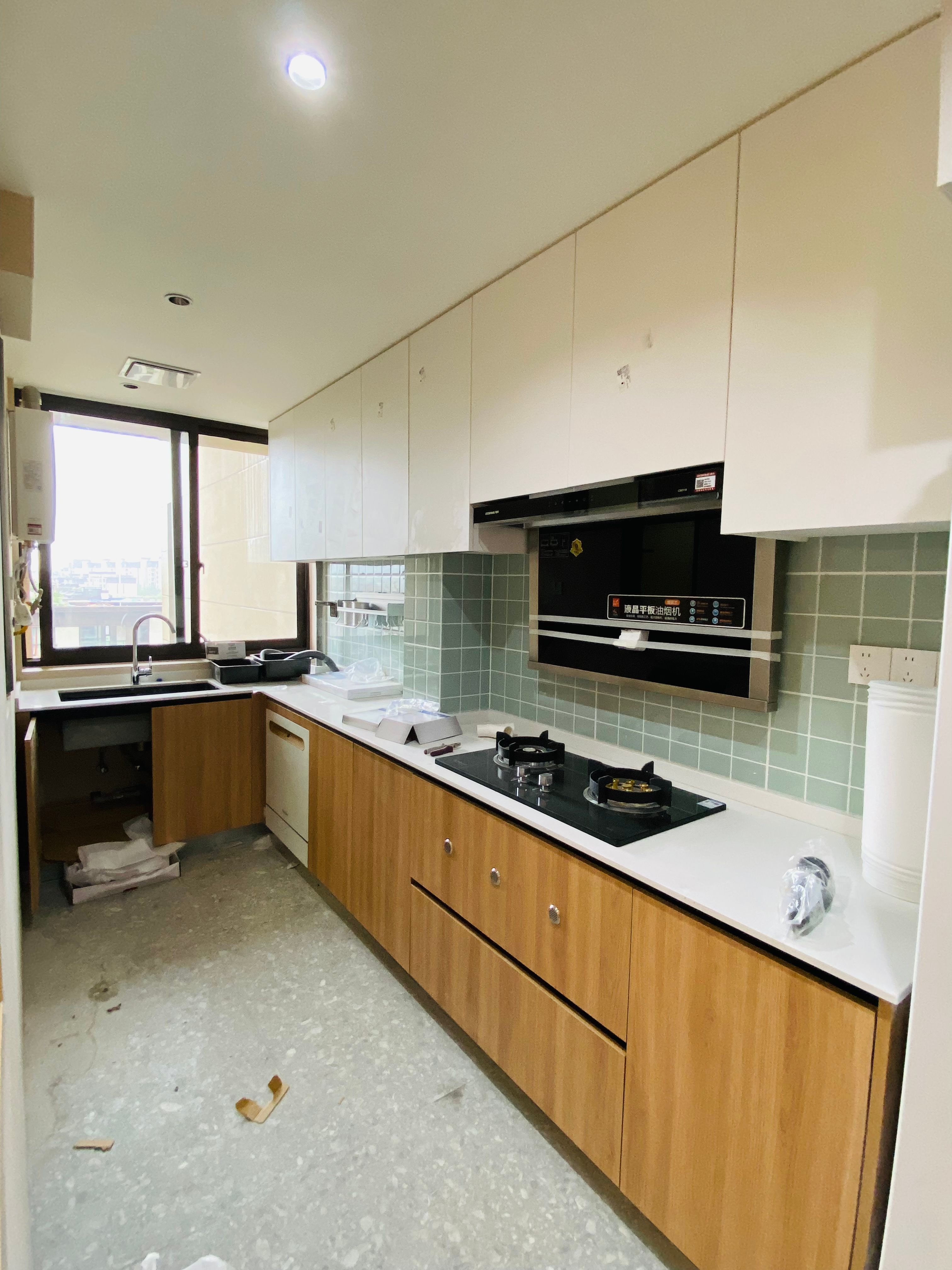 悠好木衣柜安装后的成就感-效果展现