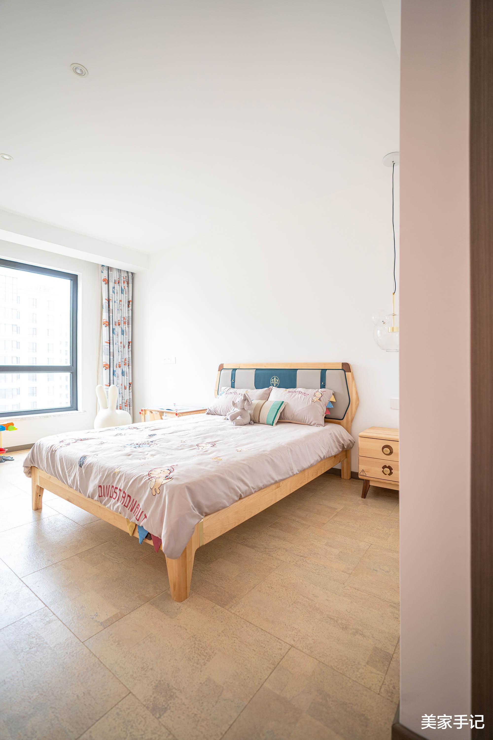 深圳夫妻200㎡的大平层火了,装修那叫一个高级大气,太有品味了