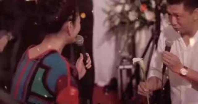 徐梵溪|前男友花5亿娶李小冉，改名三次也不红，如今37岁仍单身