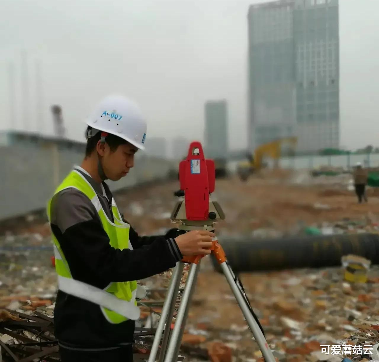 别墅|现在房地产这个现状,今年还有人敢报土木工程这个专业吗?