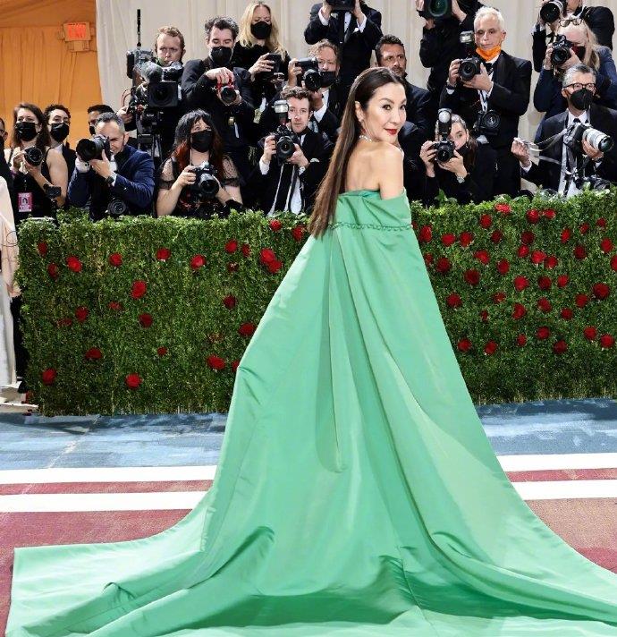 赵丽颖|5.3美图：檀健次 关晓彤 白敬亭 李宇春 赵露思 赵丽颖 蔡徐坤 谷爱凌