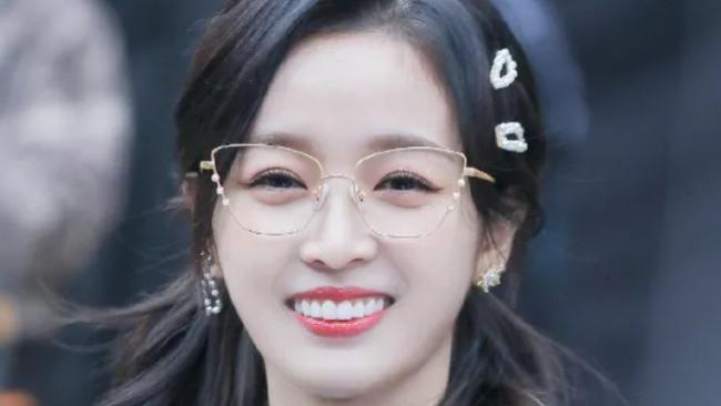 虎牙|别再乱整牙了！这些牙有缺陷，也坚持不整的明星才是真聪明