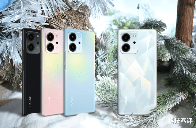 华为荣耀|为年轻人设计机型，荣耀80 SE凭什么脱颖而出？