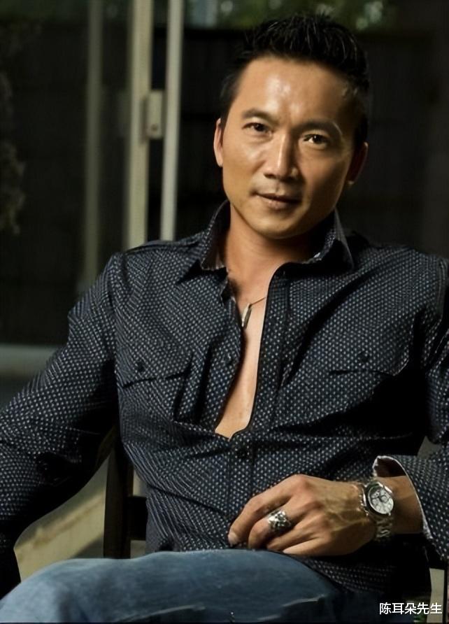 邹兆龙|邹兆龙谈李连杰,李连杰的擒拿手很厉害,我动作没他快