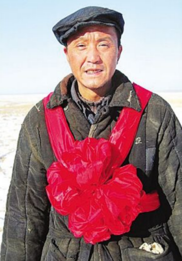 吴刚|用生命在演戏的老戏骨！“流量明星”看完还好意思喊累吗？