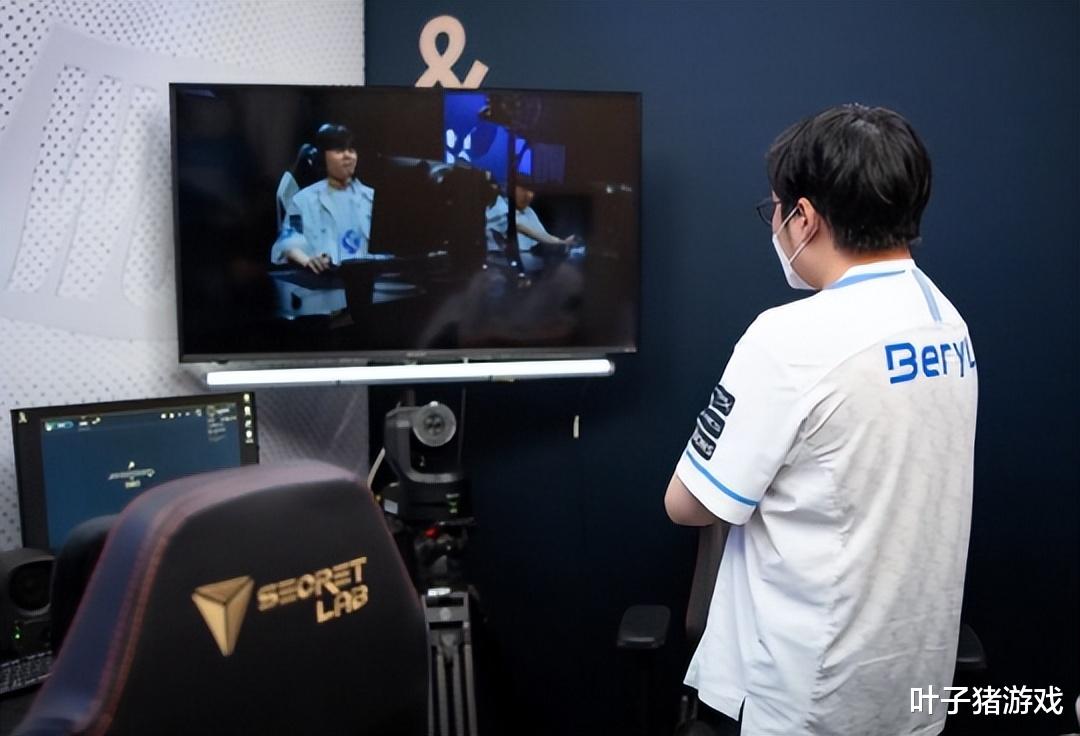 东城|难绷!S12冠军说出大实话:LOL只是个工作,想打职业没那么简单