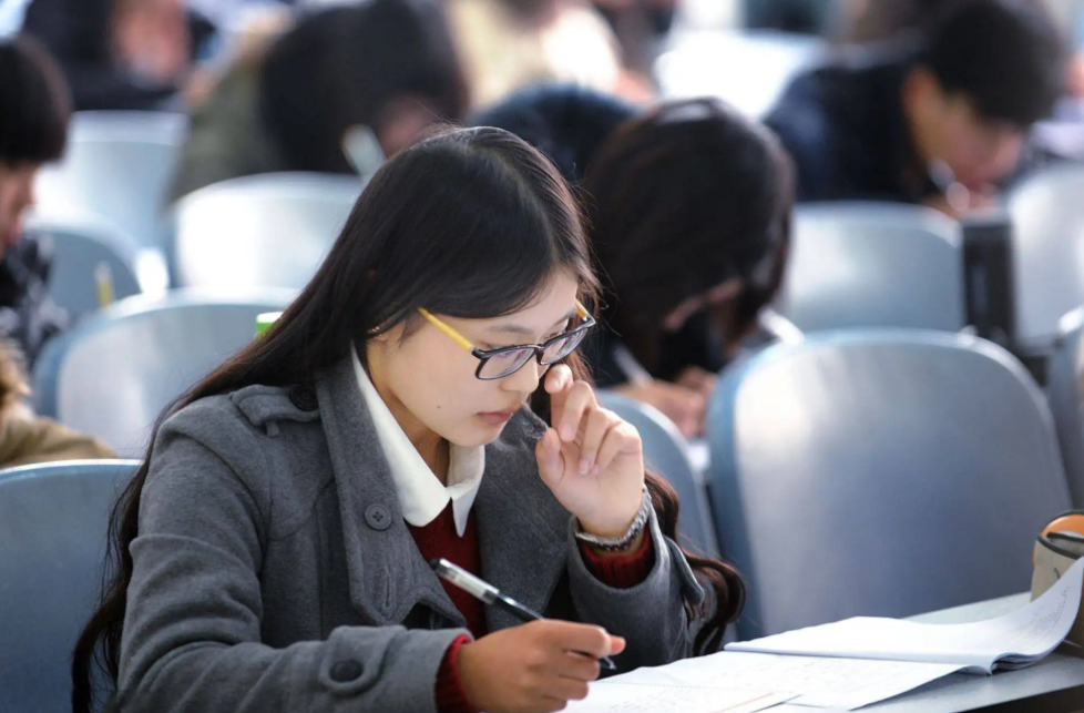 戴维|2023年国考开启,3个“重要变化”来袭,其中一个和应届生有关