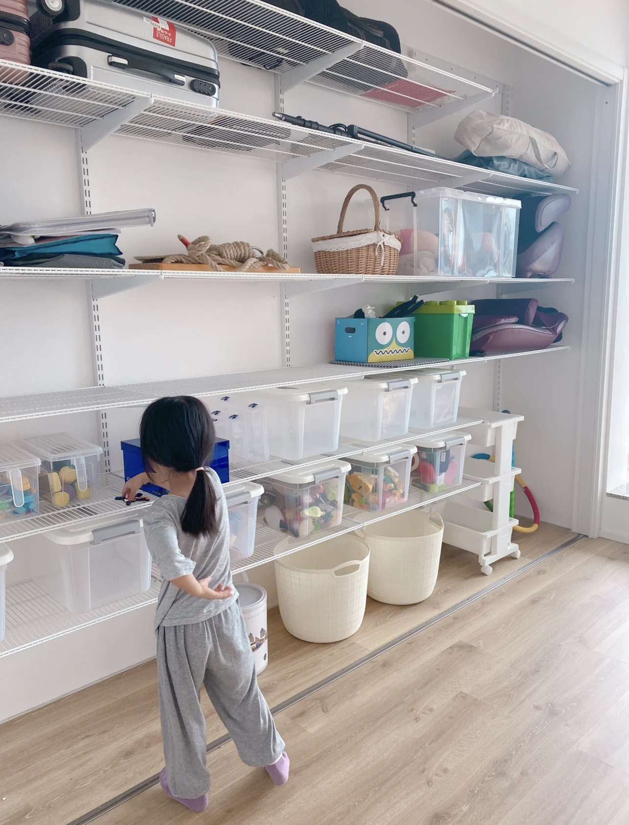 小孩今年3岁,终于从玩具收纳的坑里上岸,谈谈心得!