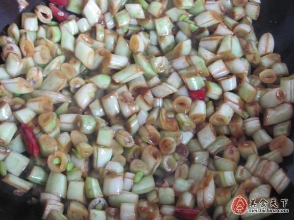 做一款简单下饭的家常炒芸豆，来尝尝吧