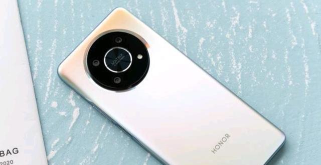 荣耀|一千元价位手机怎么选？这三款是真王者，最后一款直接碾压K50Pro