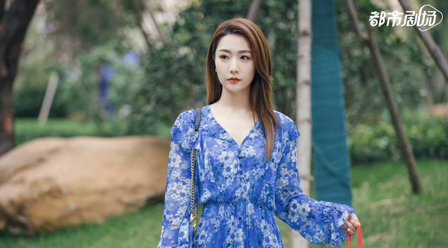 她们的名字|她们的名字:3个女人3种风格,一个惹人羡慕,一个让人心疼