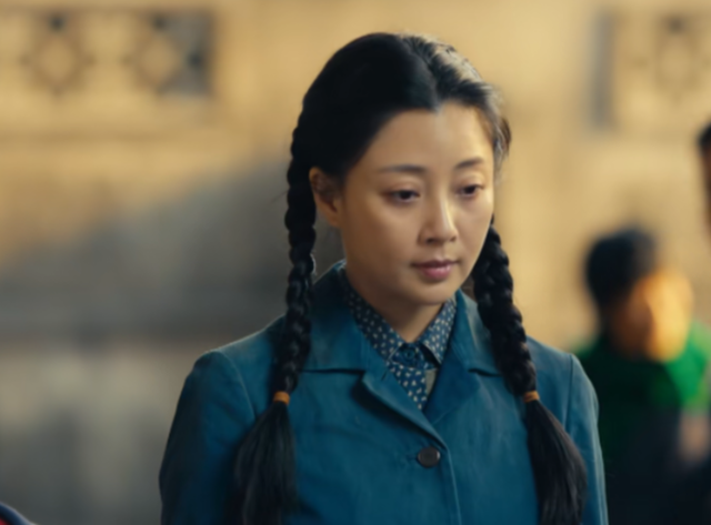 殷桃|大满贯视后，嫁富二代闪婚闪离，43岁身材轻盈，网友：美人不迟暮