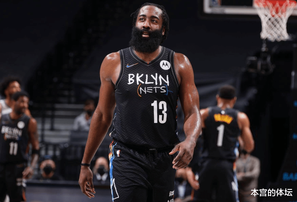 教练|在NBA历史上，也仅有4名分卫拿到过mvp，连韦德都没有做到