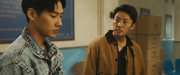 电影|上线3小时，拿下飙升榜第1，我断言：邹兆龙的新片将会火遍全国