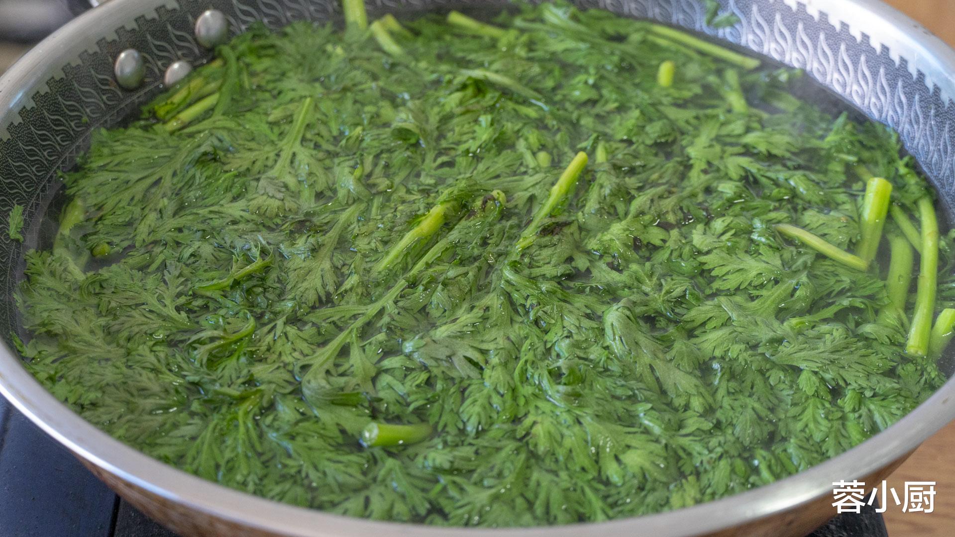 秋季主“收”,食有讲究,常吃“3白2果”,排毒降燥,保生机元气