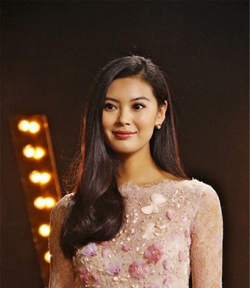 于文霞|东北姑娘于文霞：亚太区美女皇后，早年做过保姆，真人美过李嘉欣