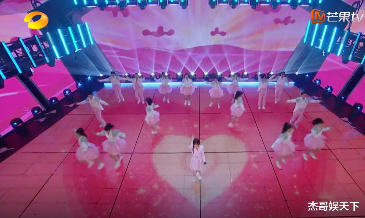 王心凌|王心凌的粉丝应该感谢《你好星期六》,而节目组更应该感谢王心凌