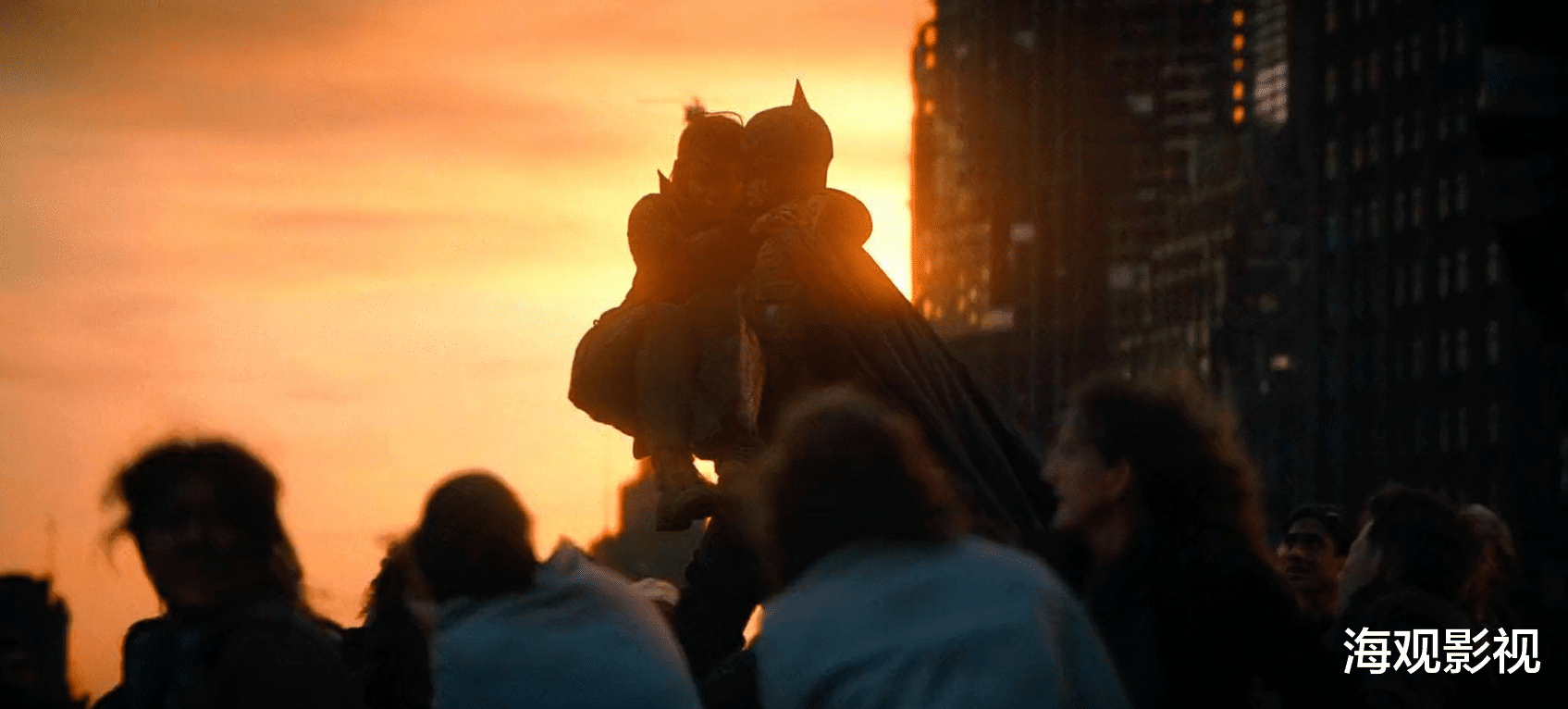 蝙蝠侠|《新蝙蝠侠》猫女：因为肤色曾被《蝙蝠侠：黑暗骑士崛起》拒绝试镜